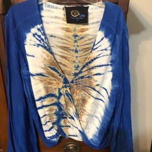 Planet Blue Life Top